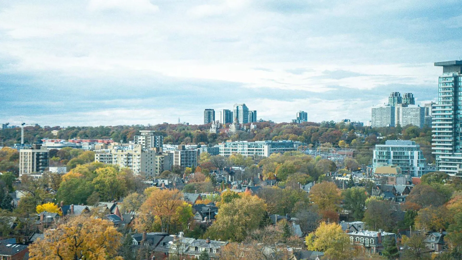 Yorkville Plaza Express Stay Toronto